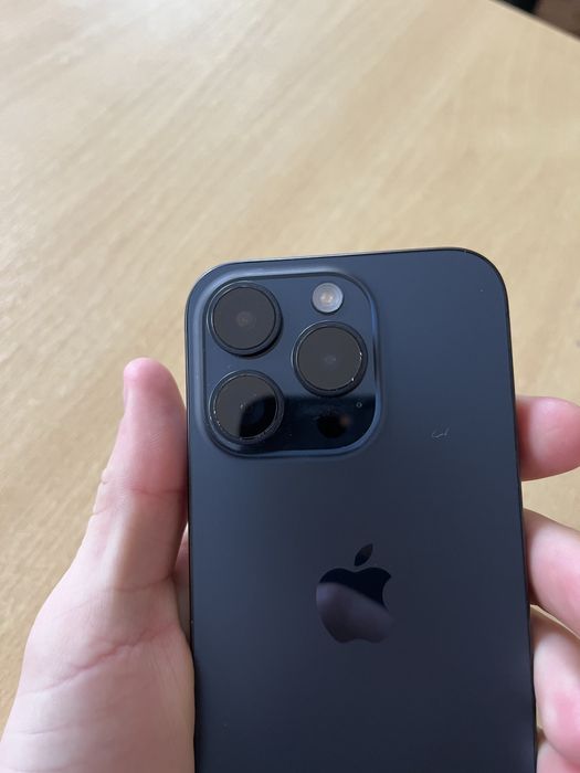 IPhone 15 pro 128gb R-SIM