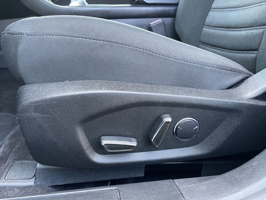 Ford Fusion SE 2017 року випуску