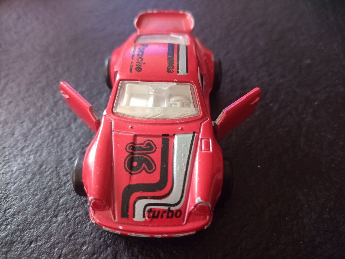 Porsche Turbo Majorette made in France nr modelu 209  skala 1:57