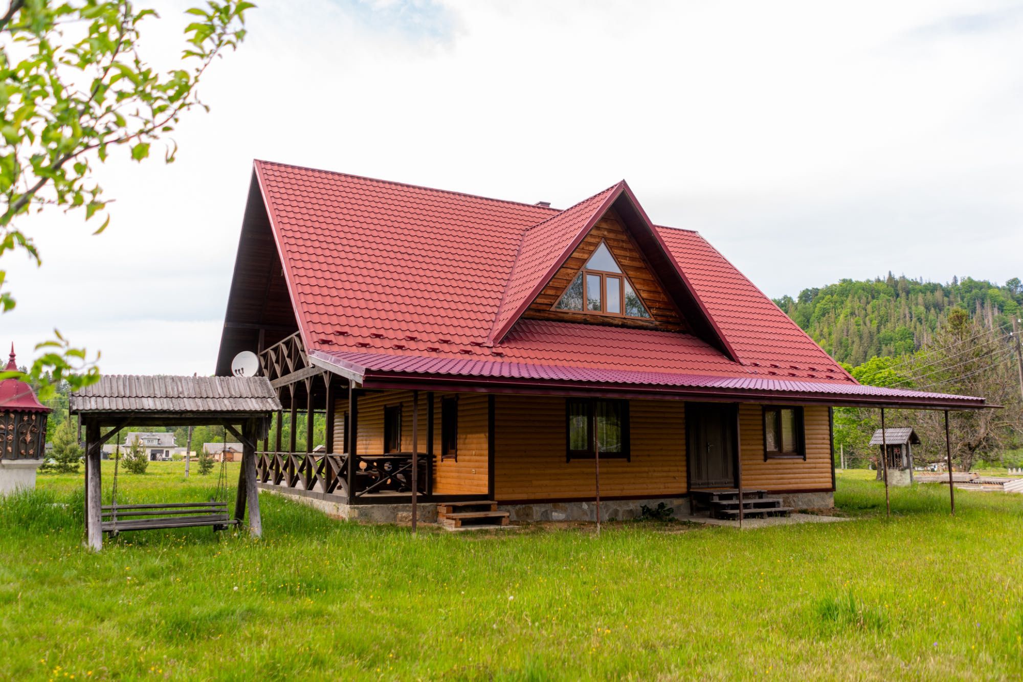 Будинок-шале в гірській місцевості.Можлива оренда.