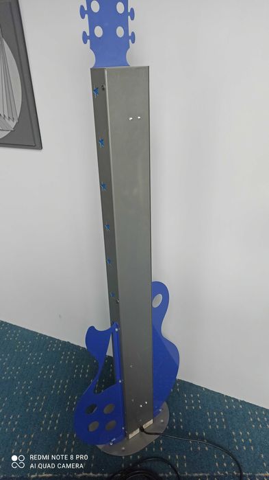 Gitara metalowa podświetlana 1:1 piękna ozdoba,gadżet-jedyna taka!