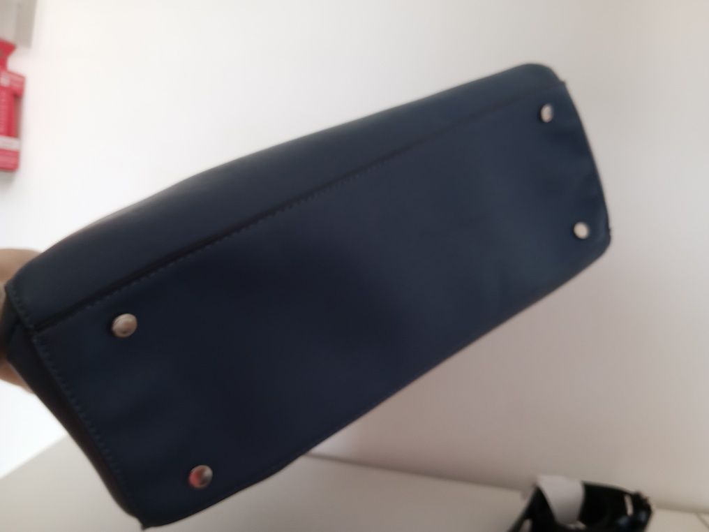 Mala azul Parfois, 33x25cm