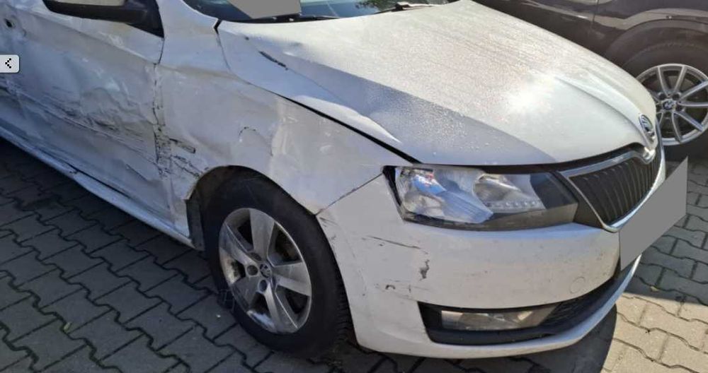 Skoda RAPID 2018 samochód na części 1.0dkr LF9E