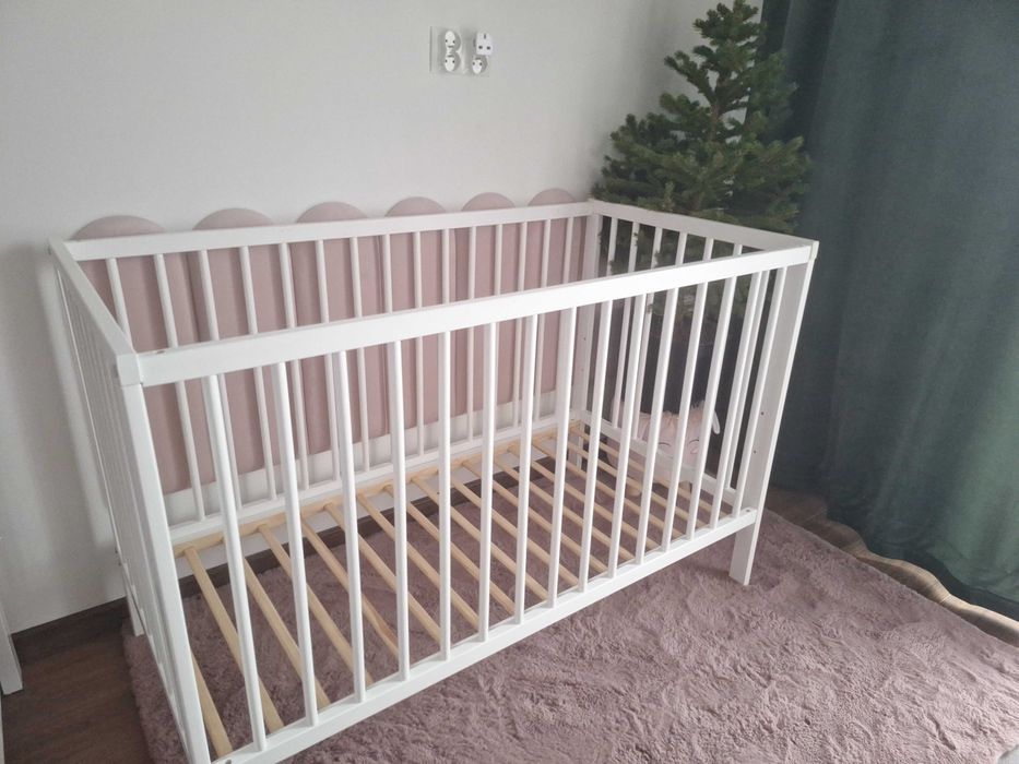 Łóżeczko-Kołyska z materacem i dodatkami