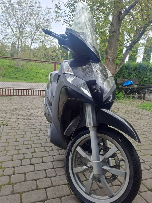 Peugeot Geopolis  125 ,, w całości na częsci , silnik, rama, siedzenie