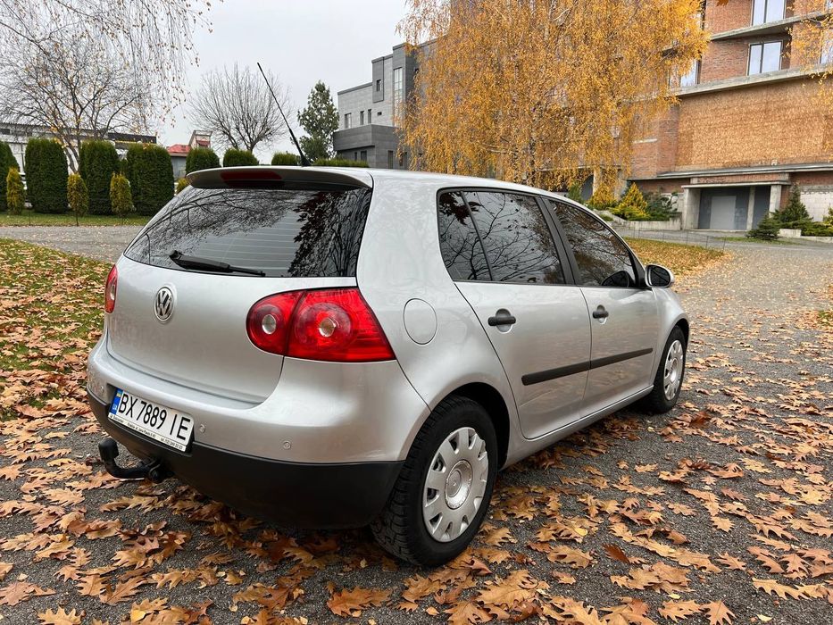 Продам Фольксваген гольф 5 1.9 тді