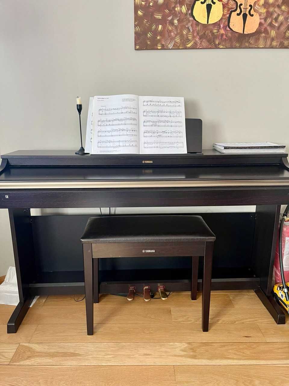 Цифровое пианино Yamaha Arius YDP-162 (идеальное состояние)