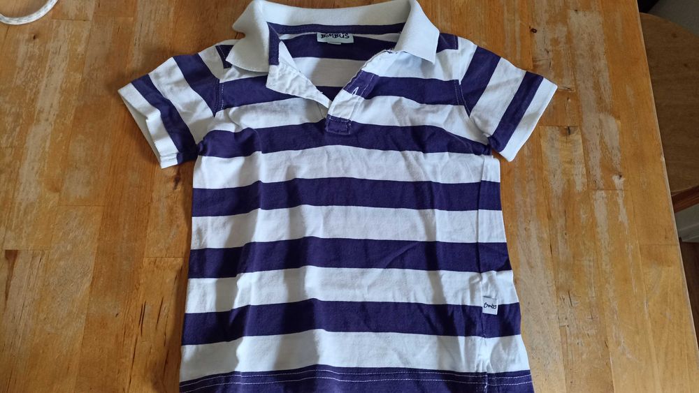 Koszulka polo chłopięca r. 104 oraz bezrękawnik - zestaw