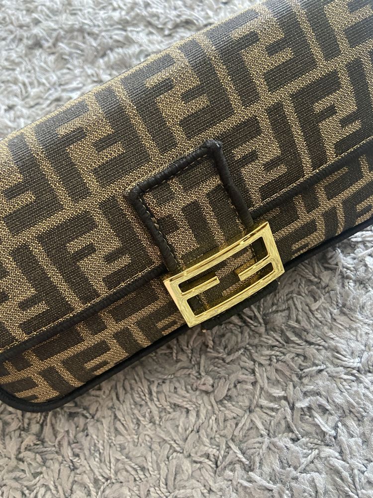 Mala Fendi_como nova