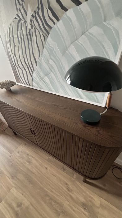 LYNGVIG Kredens LYNGVIG 160 cm 2 drzwi roletowe ciemny dąb jysk