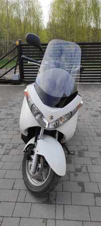 Suzuki Burgman 125