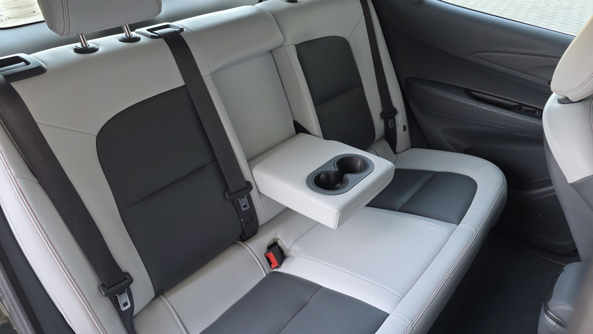 Chevrolet Bolt EV електро