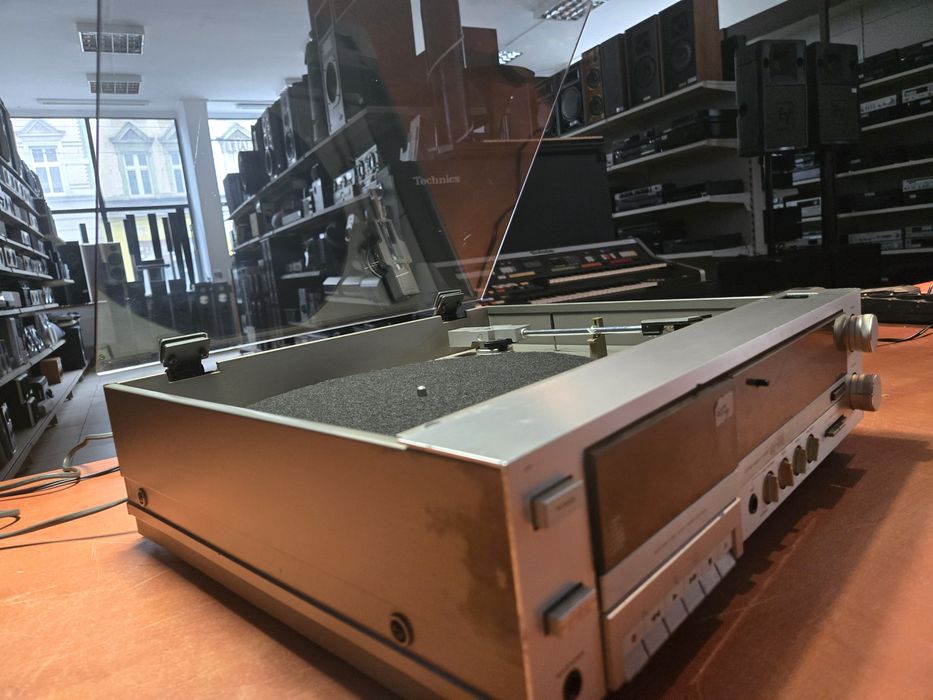 SONY JJ 500 , Gramofon, magnetofon, amplituner.