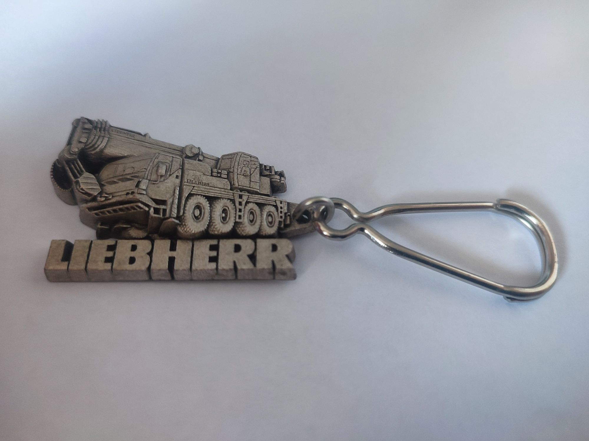 Liebherr брелок металевий( високої деталізації)