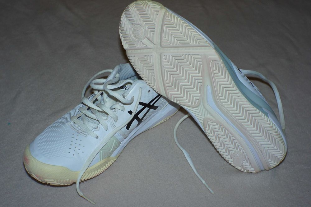Теннисные кроссовки ASICS GEL-Challenger padel