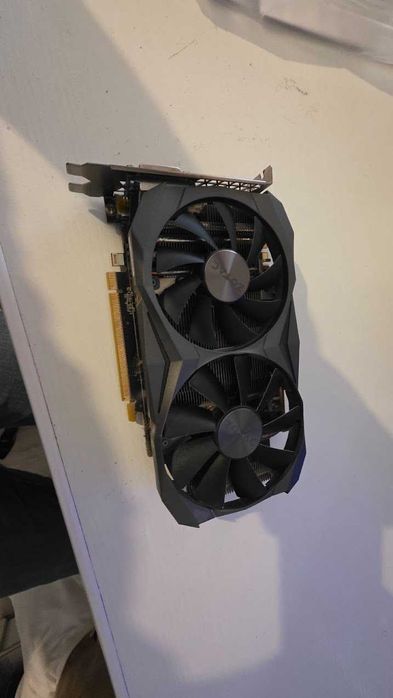 Karta GTX 1070Ti 8GB - ZOTAC