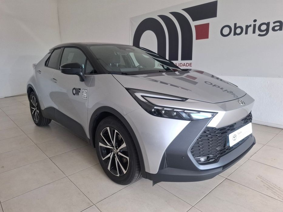 Toyota C-HR 1.8 Hybrid Square Collection