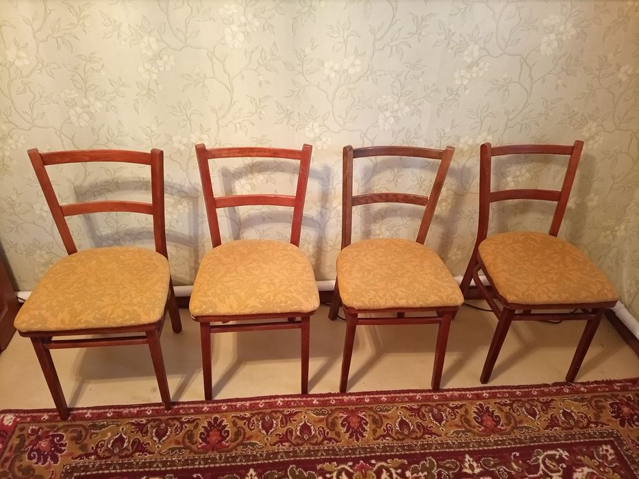 Стулья в хорошем состоянии
