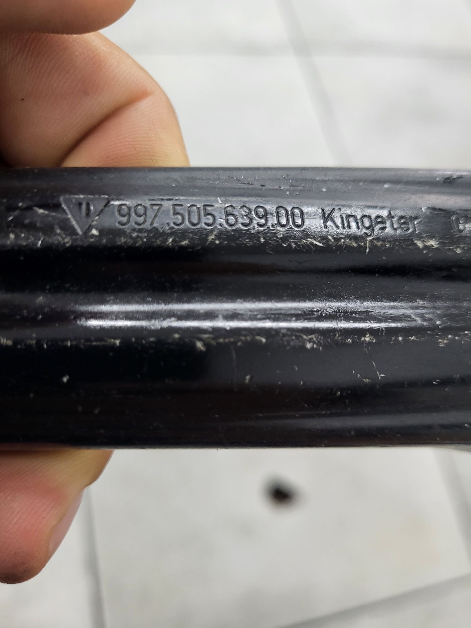 Mocowanie tylnego zderzaka uchwyt Porsche 911 997 wspornik
