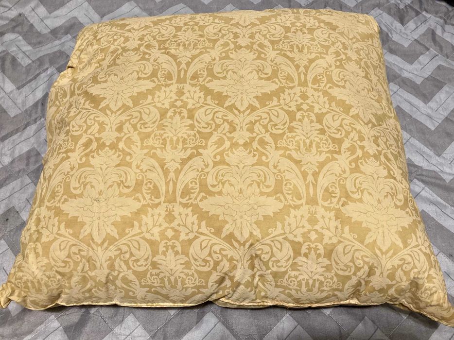 Ковдра двоспальна зимова, подушки, постільна білизна інше, ціна за все