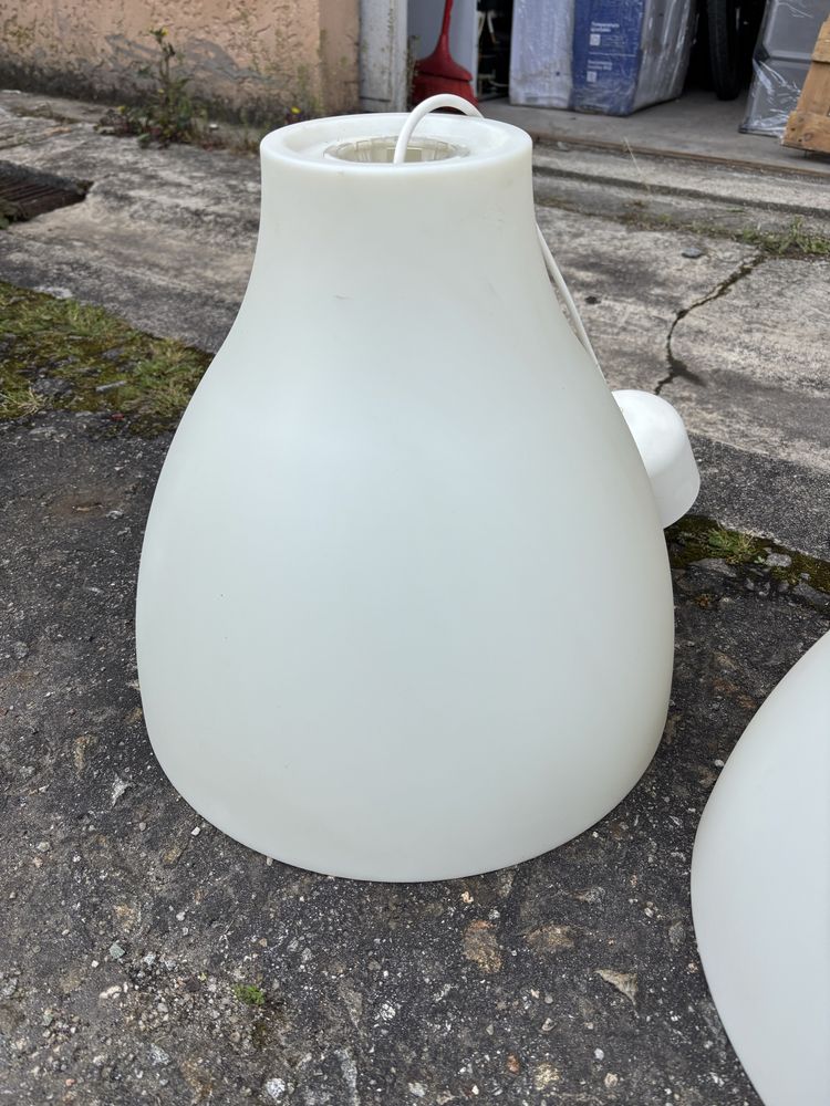 Vendem-se candeeiros Ikea com lampadas