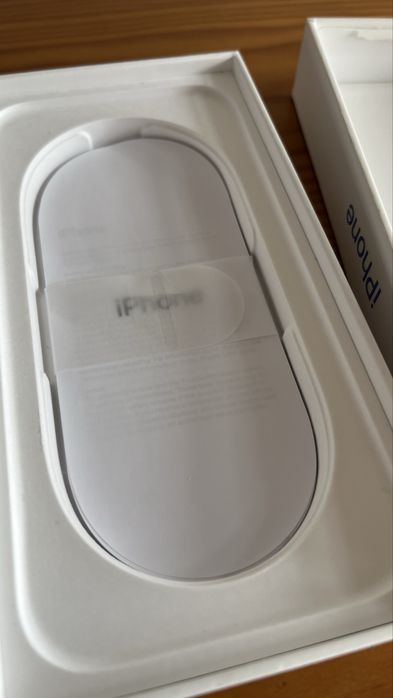 Iphone 16 Azul - 128g
