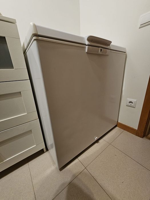 Arca Congeladora WHIRLPOOL *Nova*