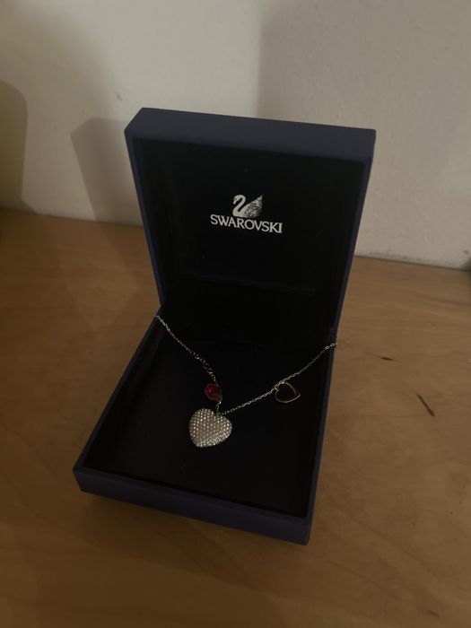 Svarowski naszyjnik