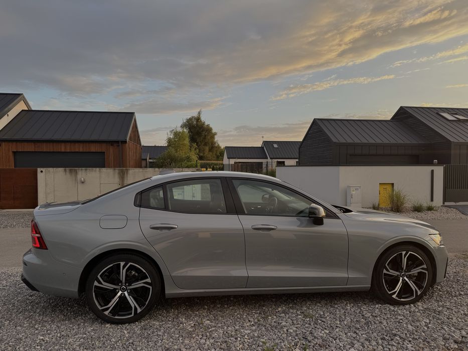 S60 R-design 250 KM Mild Hybrid