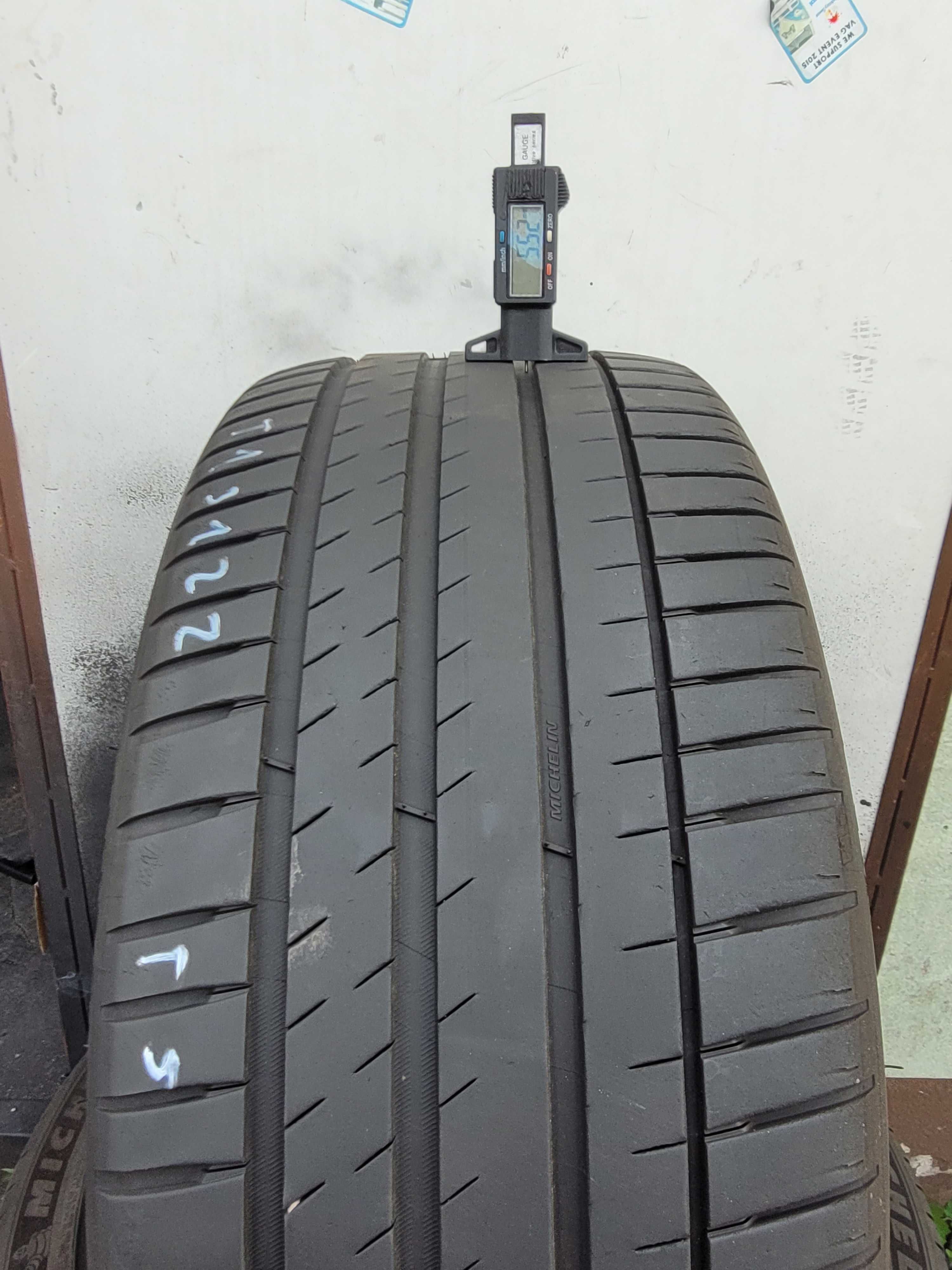 255/40/20 Michelin Pilot Sport EV T0 TESLA  5,5mm 2022r 4szt