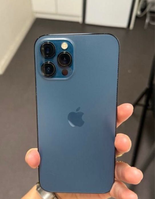 Iphone 12 pro max azul