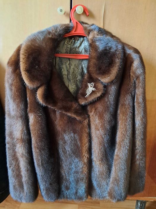 Норковий полушубок