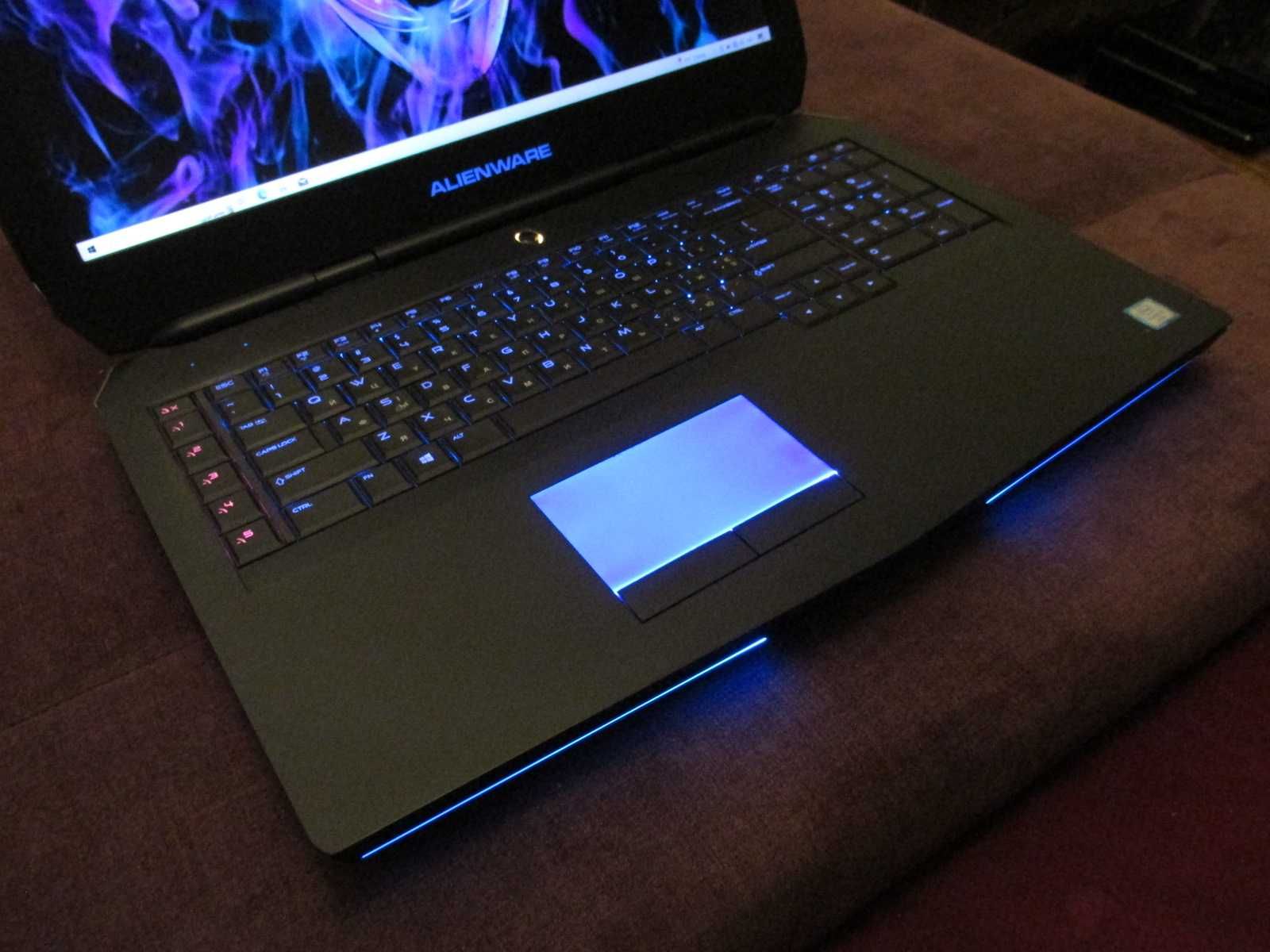 ІГРОВИЙ Великий ТОП Alienware "17.3"/+i7 8 ядр-3.6Ghz+Geforce 4Gb+16Gb