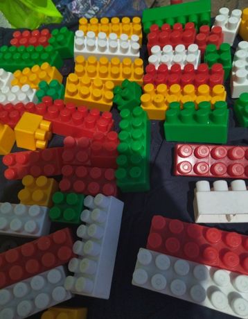 Бесплатная доставка (Лего-конструктор)