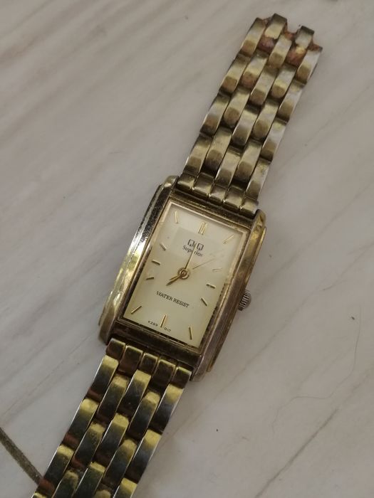 Часы женские водостойкие, бу