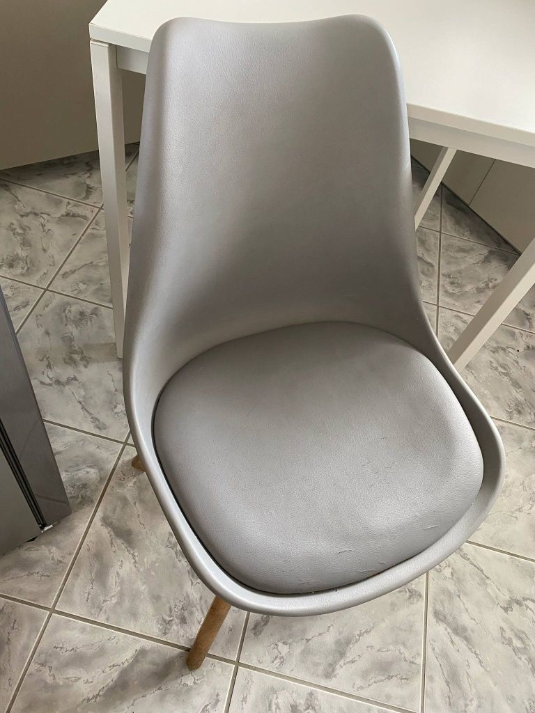 Stol kuchenny Ikea + dwa krzesła