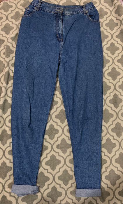 Жіночі джинси mom