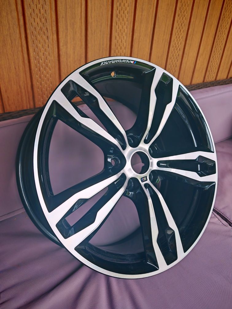 19 BMW m-pakiet individual oryginał performance x1 X2 x3 x4