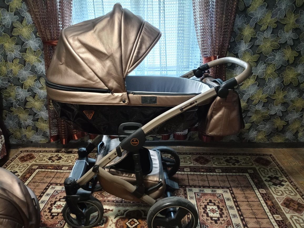 Продам коляску в гарному стані