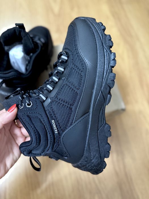 Зимові ботинки 41-25,5см