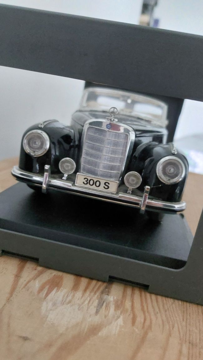 Mercedes benz 300 S 1955 Maisto 1:18