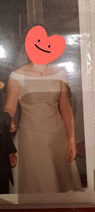 Vendo vestido de noiva e véu