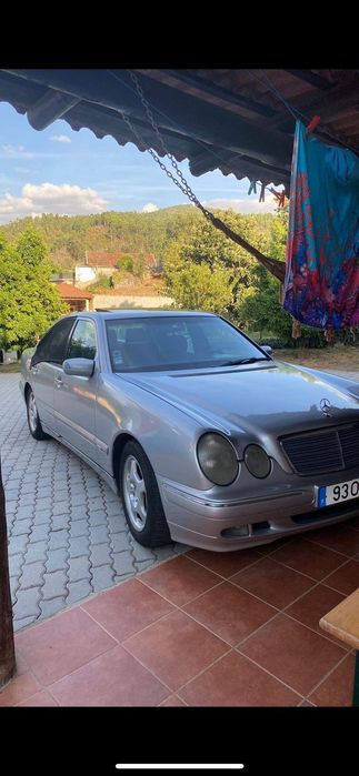 Mercedes-Benz E 270 CDi Avantgarde