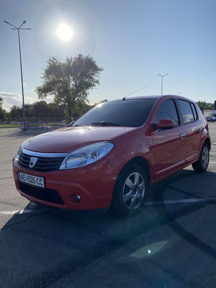 Dacia sandero 1.6 2009