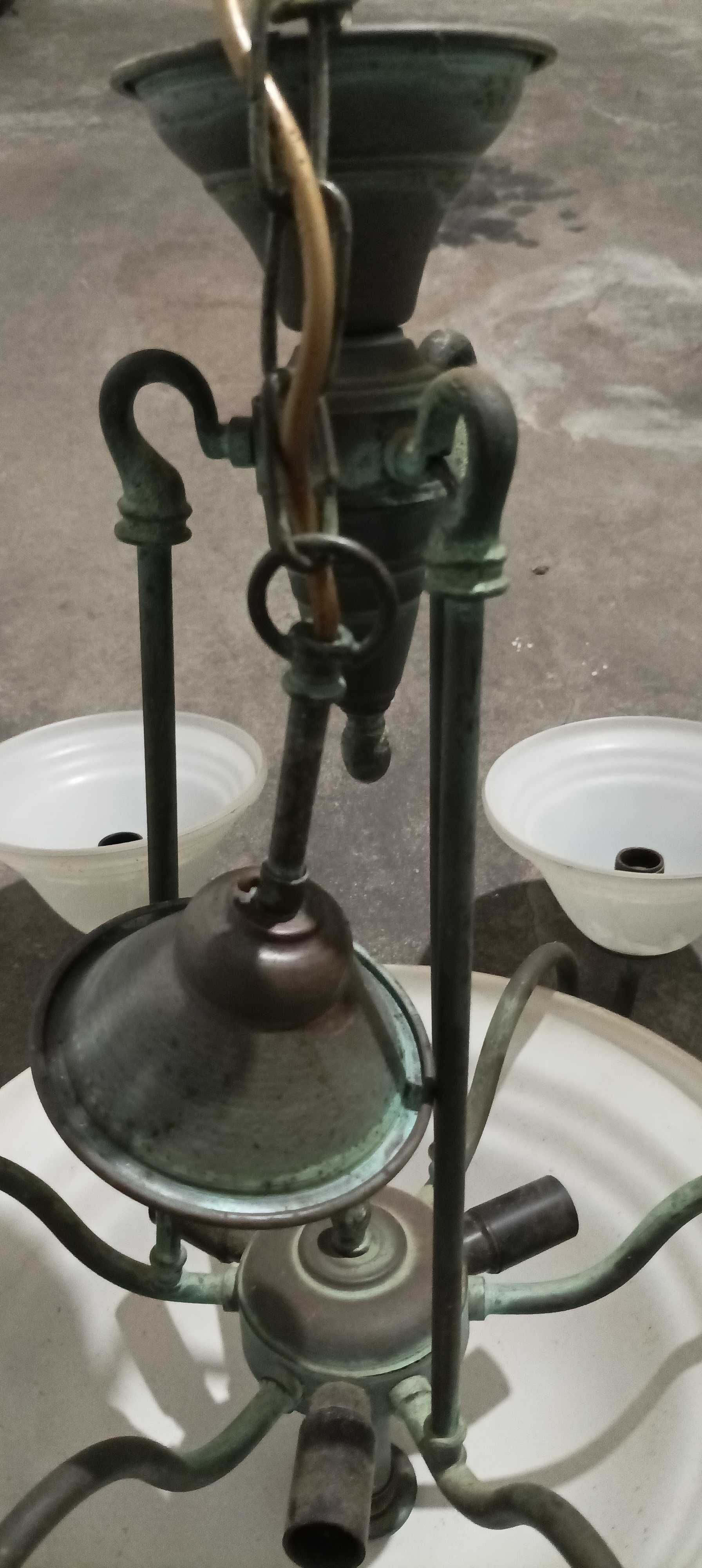 Candeeiro de teto para 9 lâmpadas