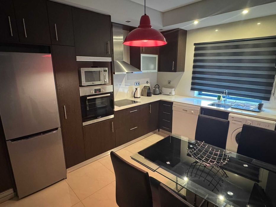 Apartamento moderno a poucos passos da praia – Vila Praia de Âncora