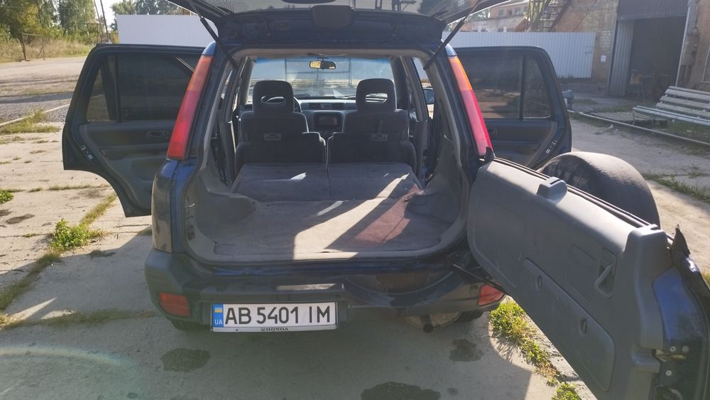 Продам авто HONDA CR-V