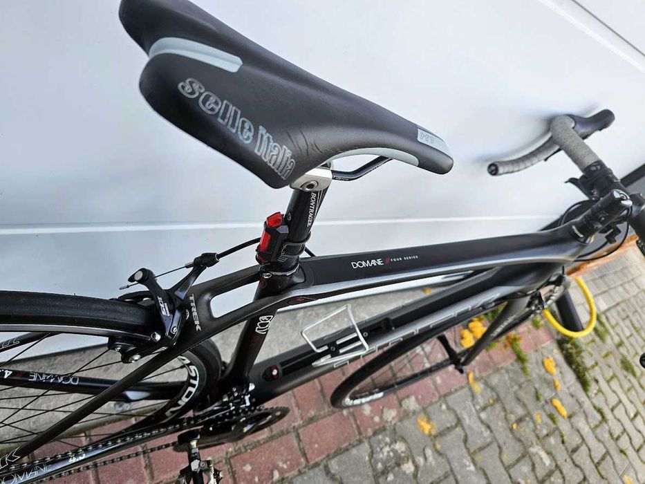 Trek Domane 4.3 Carbon (54) - IsoSpeedShimano 105, Koła Easton EA90 RT