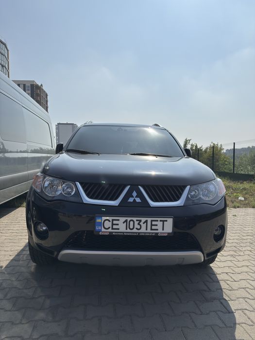 Продам Mitsubishi Outlander XL
