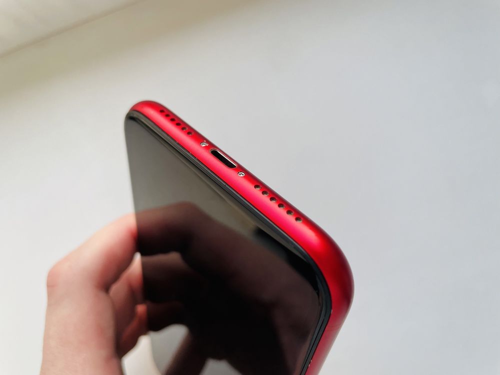 iPhone XR 64GB Red Neverlock